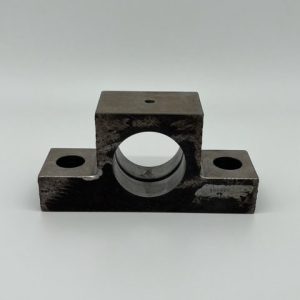 R-HINGE TRUNNION-65.5MM DIA BORE